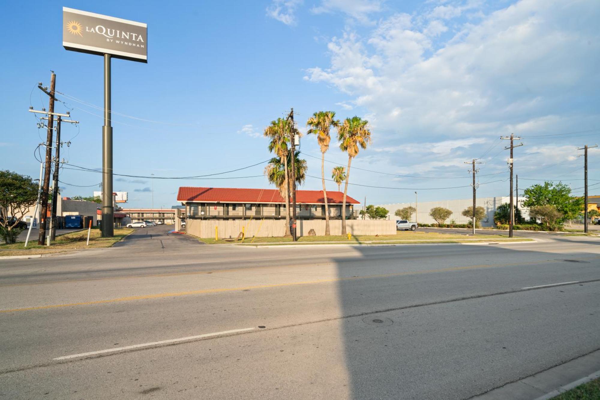 La Quinta Inn By Wyndham Corpus Christi North Exteriör bild