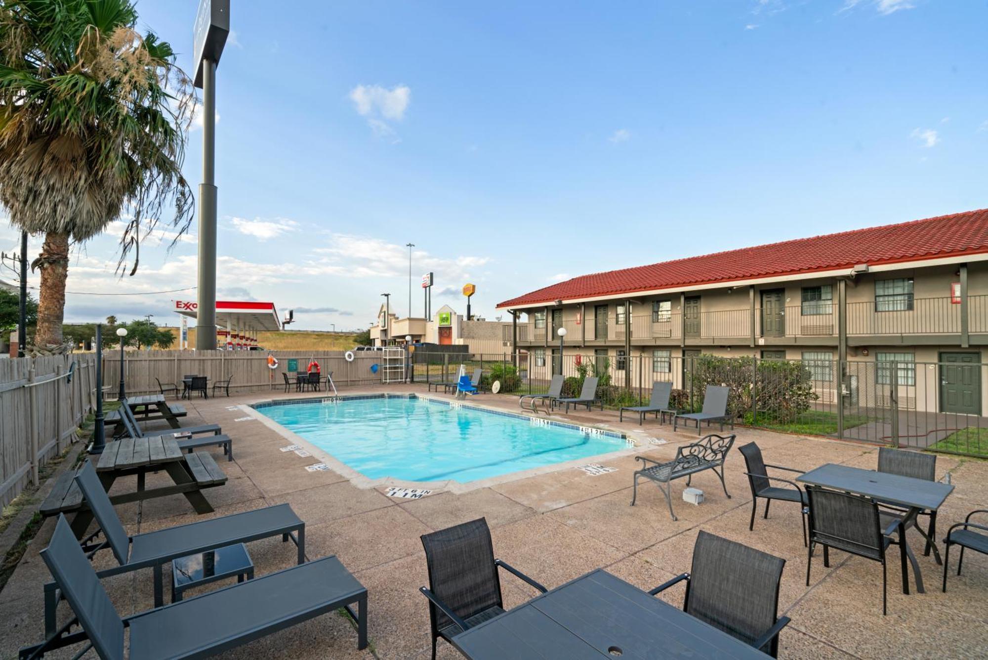 La Quinta Inn By Wyndham Corpus Christi North Exteriör bild