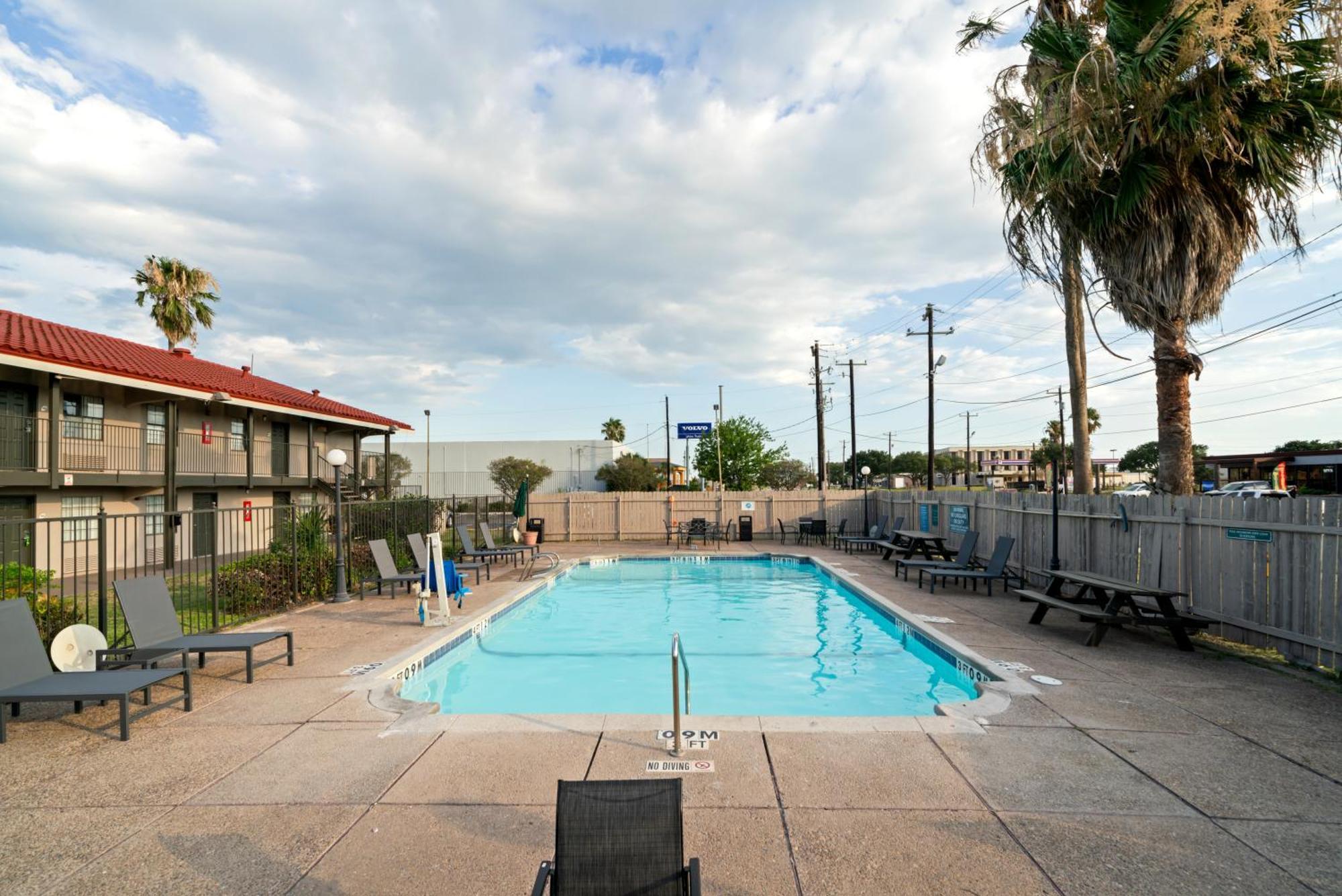 La Quinta Inn By Wyndham Corpus Christi North Exteriör bild