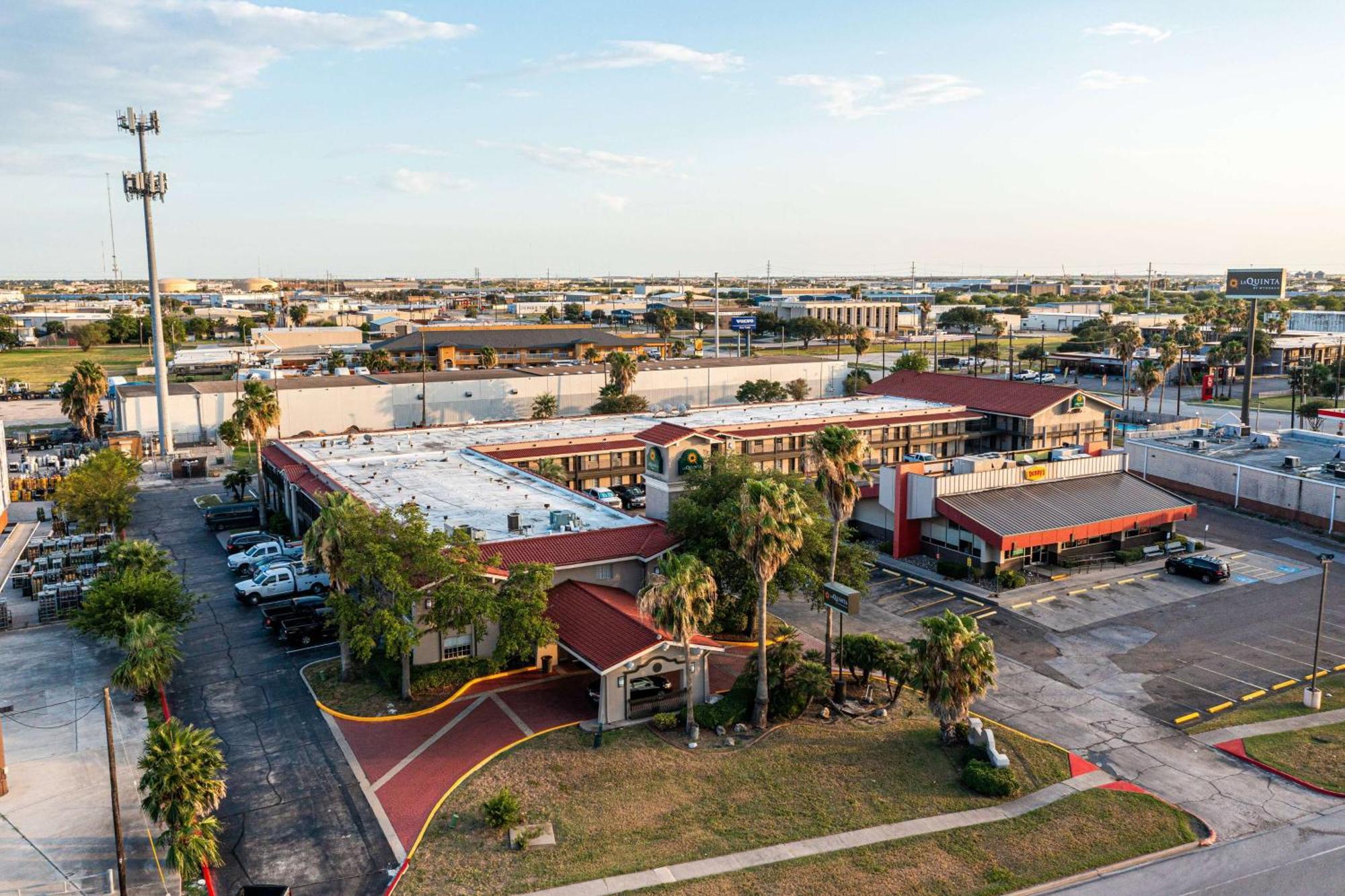 La Quinta Inn By Wyndham Corpus Christi North Exteriör bild